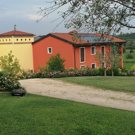 Agriturismo La Rondinella Лацизе Экстерьер фото