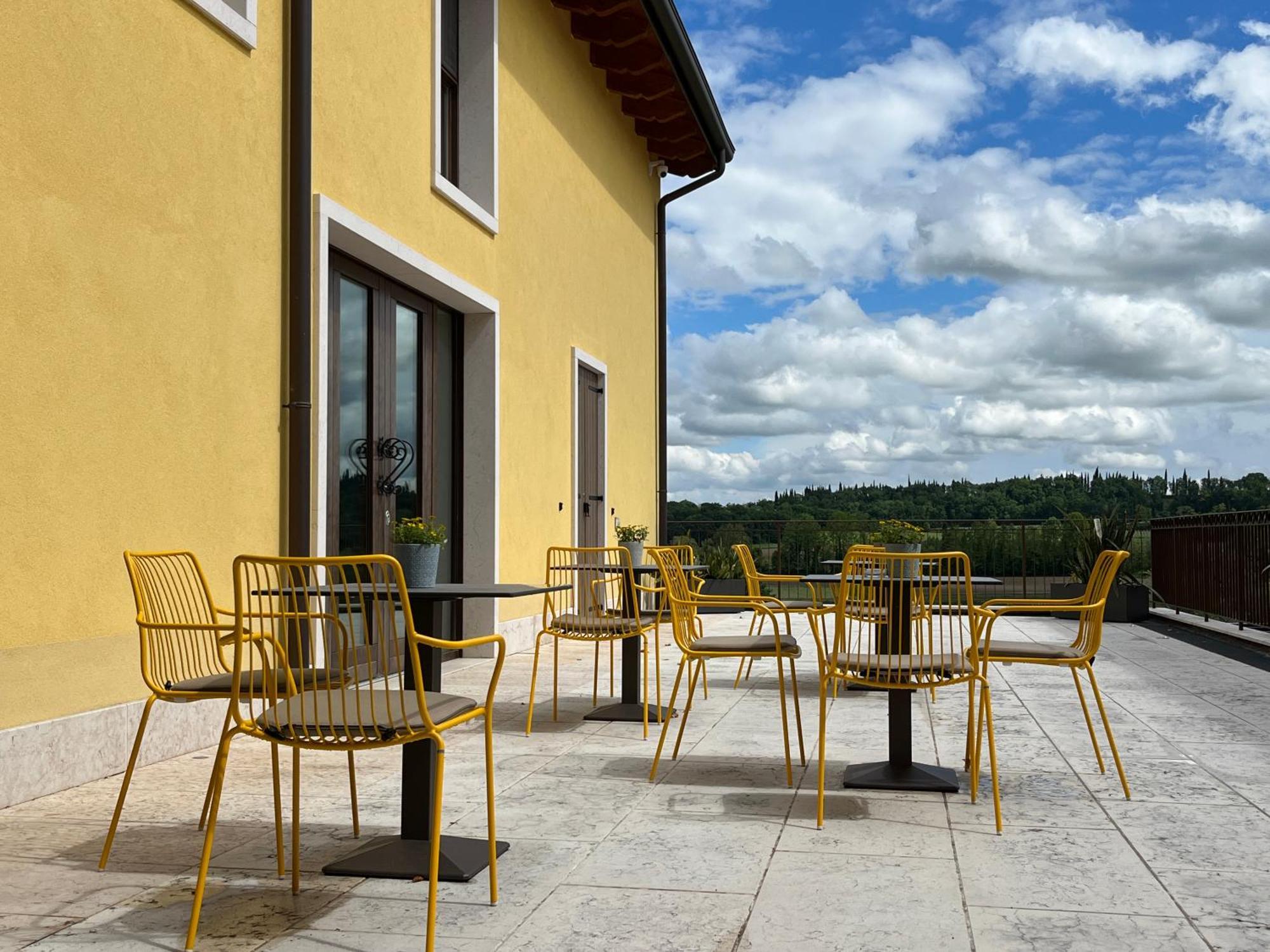 Agriturismo La Rondinella Лацизе Экстерьер фото